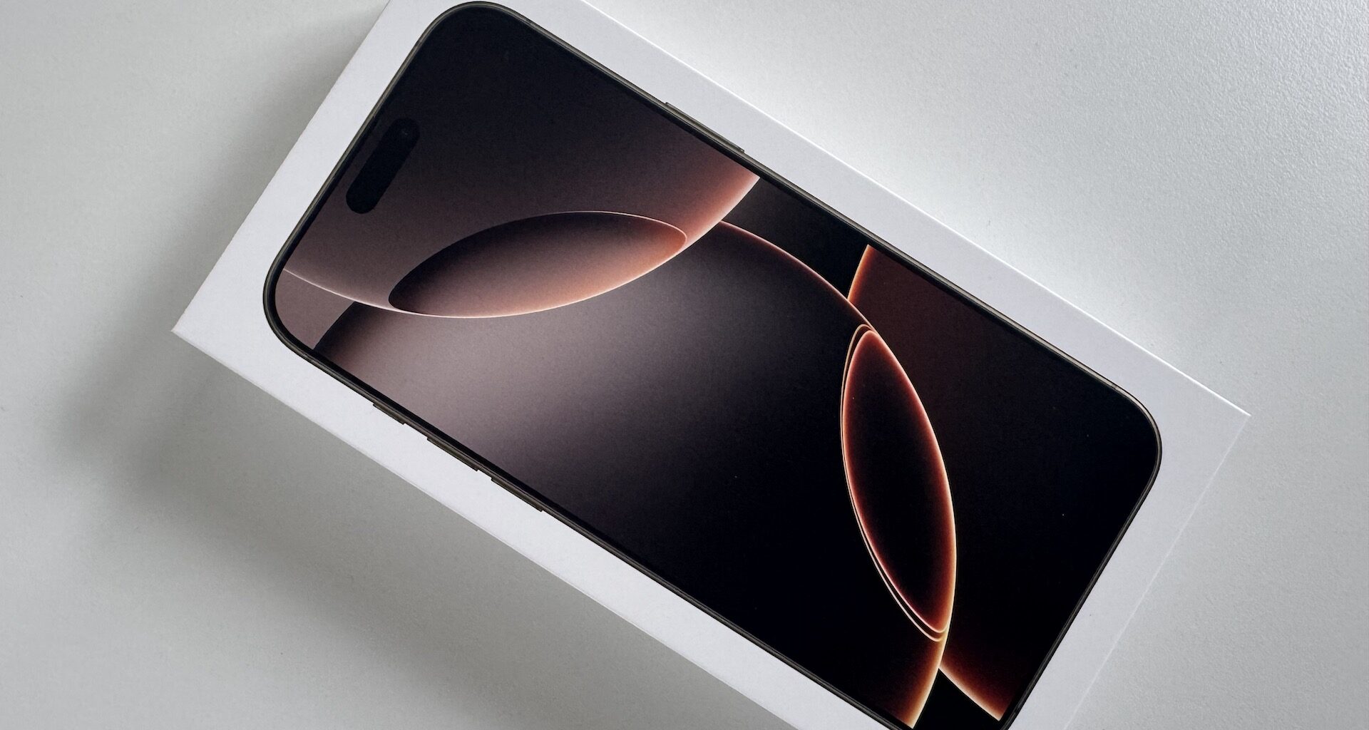 Jon Prosser meldet sich mit neuem iPhone 17 Pro Leak-Video zurück › Macerkopf