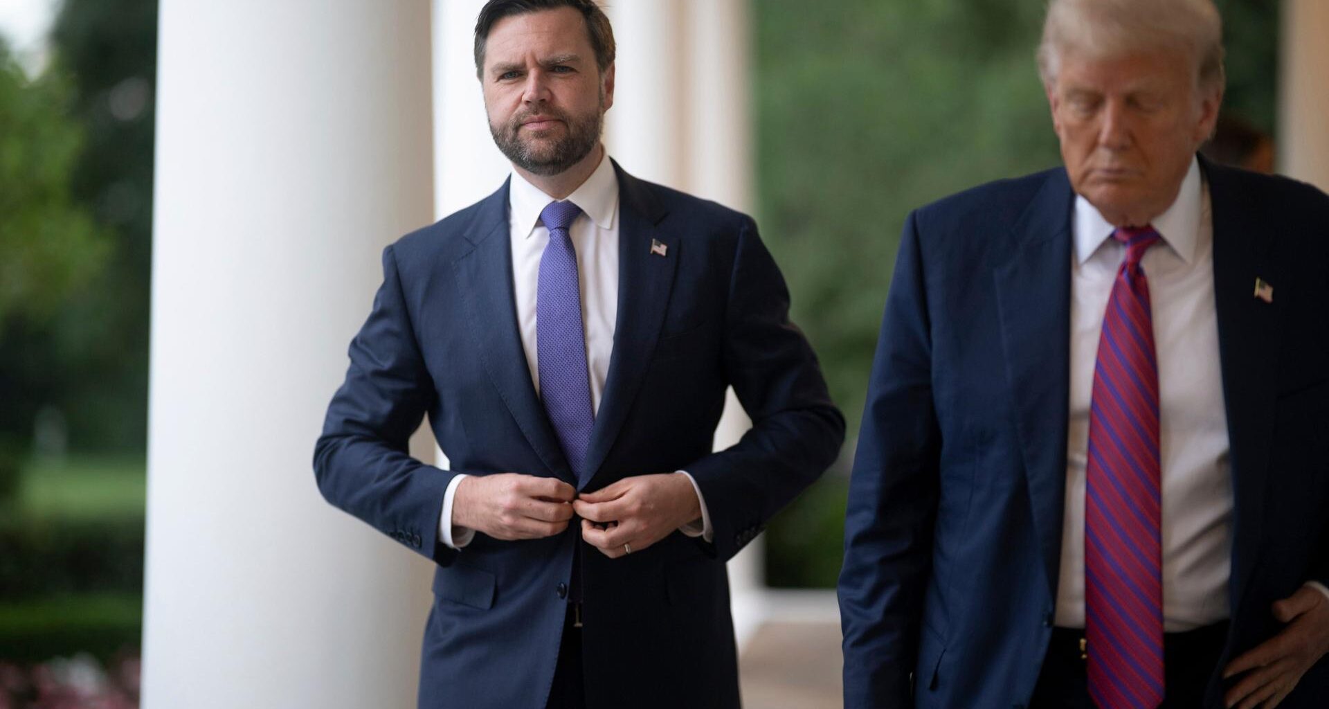 JD Vance und Donald Trump am Weißen Haus