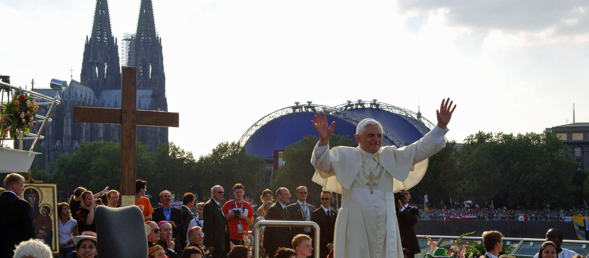 Der Papst als Bravo-Poster zum Weltjugendtag in Köln