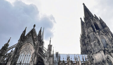Missbrauchsbetroffene sagt in Prozess gegen Erzbistum Köln aus
