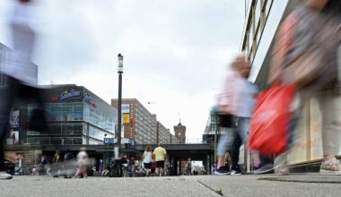 Berlin: Polizeischüler schlägt Familienvater zusammen