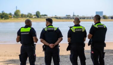 Bis zu 1000 Euro Strafe: Nach Düsseldorf verbietet auch Neuss das Baden im Rhein