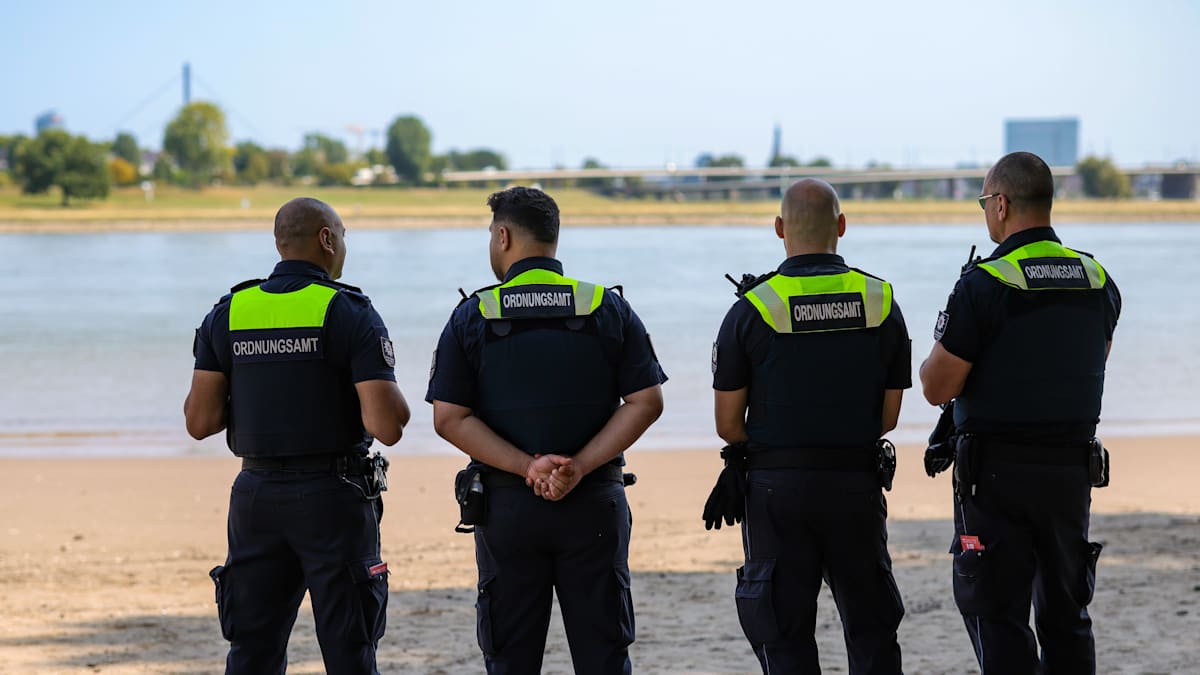 Bis zu 1000 Euro Strafe: Nach Düsseldorf verbietet auch Neuss das Baden im Rhein