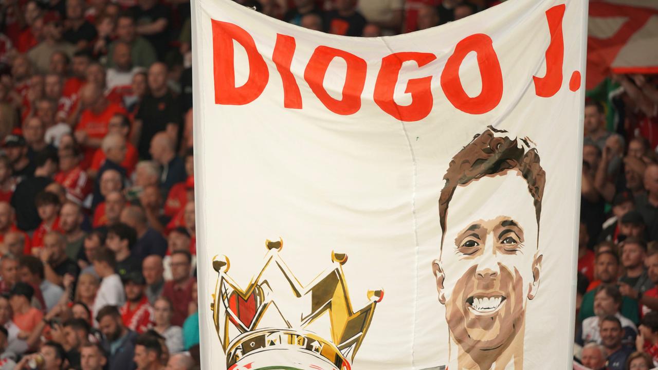 Saisonstart in der Premier League: Liverpool feiert emotionalen Auftaktsieg