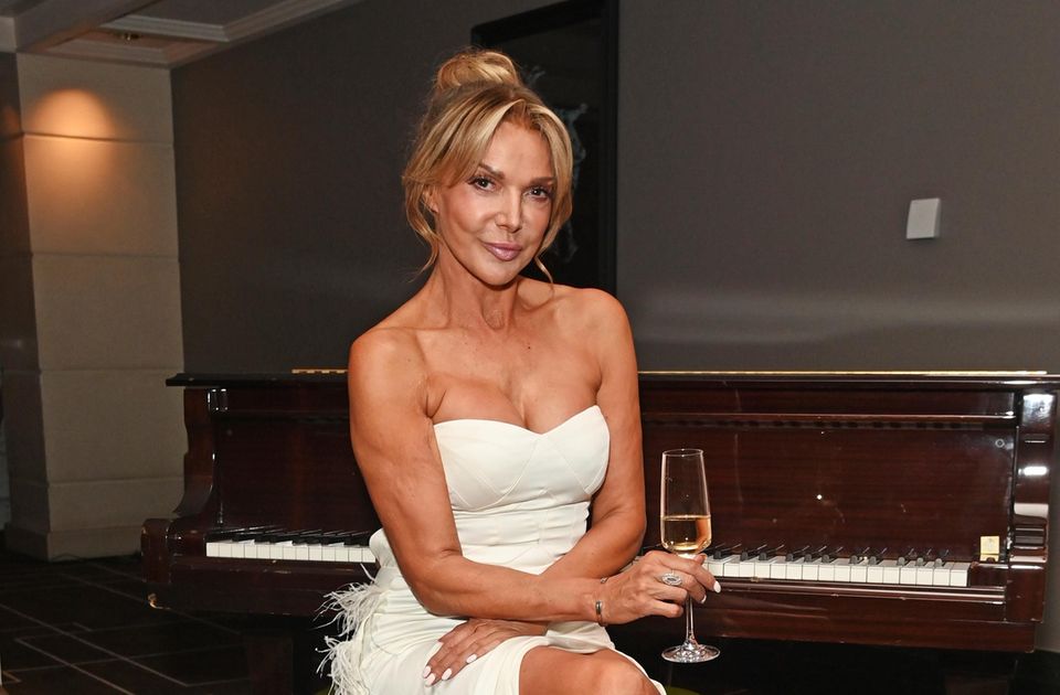 Lizzie Cundy