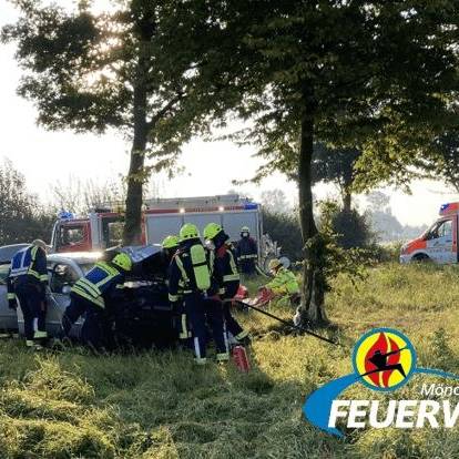Verkehrsunfall zwischen zwei PKW - Radio 90.1