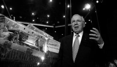 US-Raumfahrtpionier Lovell ist tot | tagesschau.de