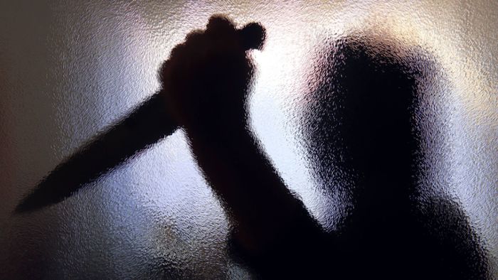 Messerangriff in Karlsruhe: Mann wird niedergestochen und lebensgefährlich verletzt