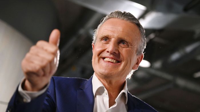 Praktikum bei Frank Nopper: TikToker will als „OB von Stuttgart“ vieles  anders machen – echter OB reagiert