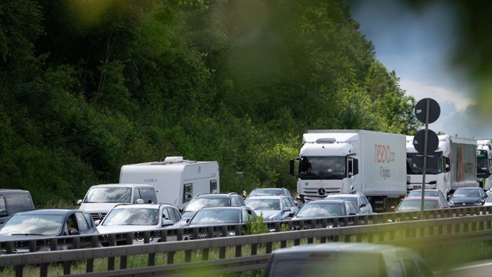 Reisezeit in Baden-Württemberg: Viel los zum Ferienstart –  das sollten Reisende jetzt wissen