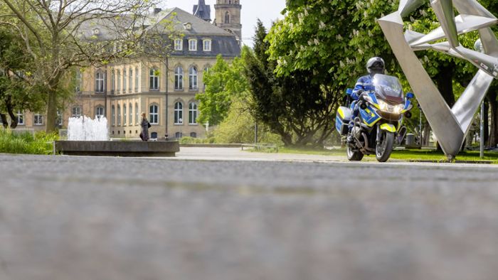 Beamte in Stuttgart attackiert: Wie geht es den verletzten Polizisten? – Statistik zeigt deutlichen Anstieg