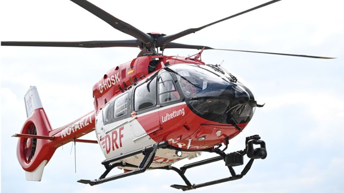 Unfall bei Karlsruhe: Motorrad und Auto stoßen zusammen – A8 teils gesperrt