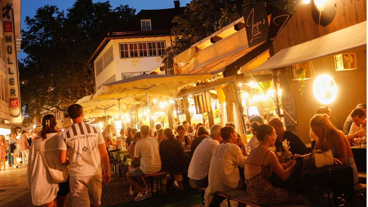 Stuttgarter Weindorf: 17 statt 12 Tage – Stuttgart feiert ein XXL-Weindorf