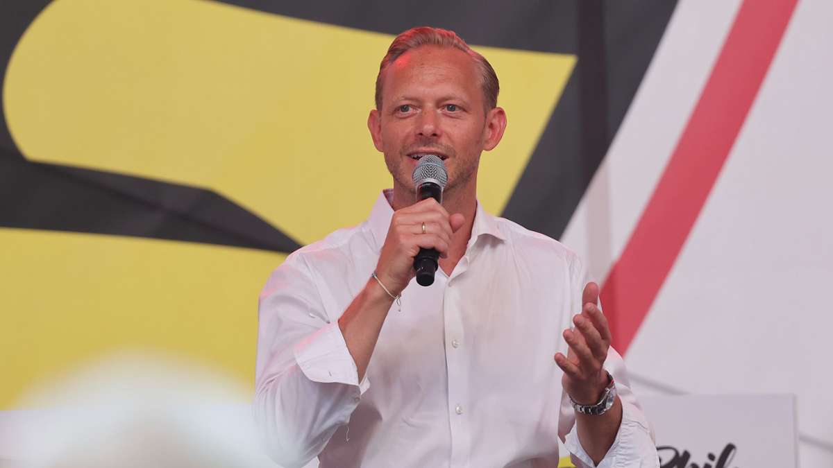 Vorstand des VfB Stuttgart: FC Bayern lockt nun auch den Marketingchef des VfB - VfB Stuttgart