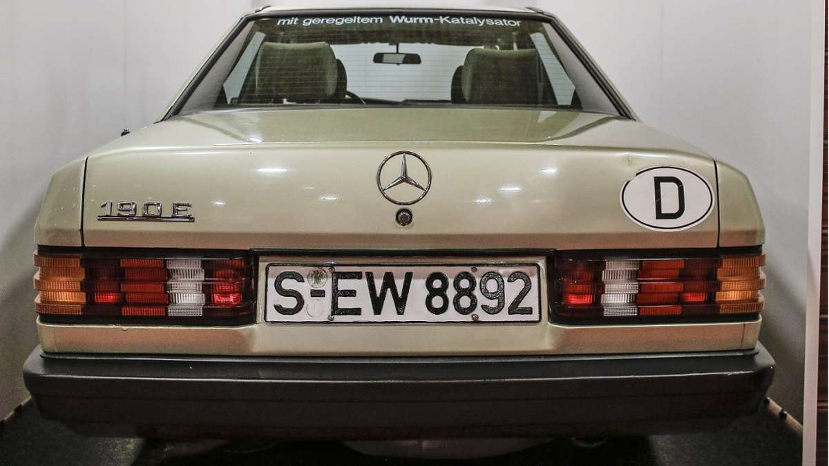 Stadt-Palais in Stuttgart: „Baby-Benz“ von Manfred Rommel wird ausgestellt - Startseite