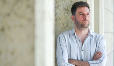 Uni-Absolventen in Stuttgart: Keine Wohnung, keinen Job – zwei Ingenieure unter Zeitdruck