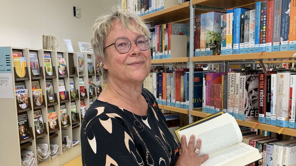 Stadtbücherei Hof: Bücher verbinden - Hof