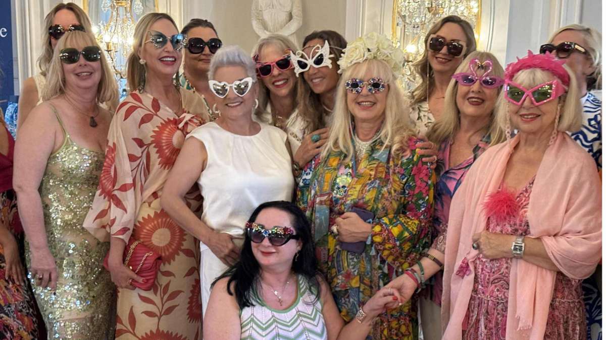 Ladies Club auf Schloss Solitude: Ibiza-Feeling ohne Männer – und Stuttgart zeigt sein schrilles Gesicht