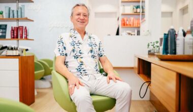 Friseur in Stuttgarts Bohnenviertel: Ein Friseur mit Seele: Wer rettet Stuttgarts Lieblingssalon? - Stuttgart
