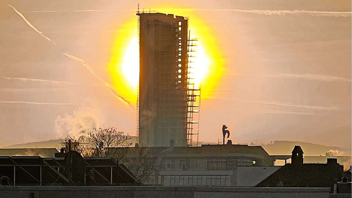 Fellbacher Schwabenlandtower: Viel Skepsis beim Tower: „Jetzt wissen wir, wer als Nächstes Insolvenz anmeldet“ - Startseite