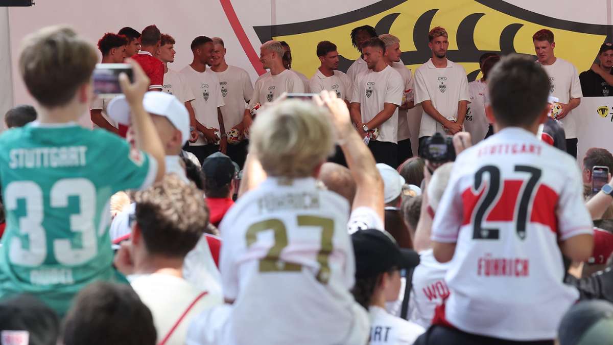 Saison-Opening des VfB Stuttgart: „Ein Titel ist wieder drin“ – VfB-Fans zeigen Vorfreude auf neue Saison - VfB Stuttgart