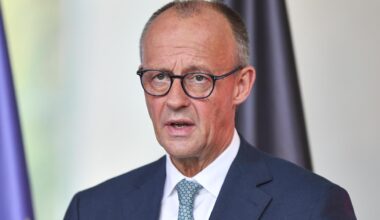 Bundeskanzler Friedrich Merz (CDU) gibt ein Pressestatement