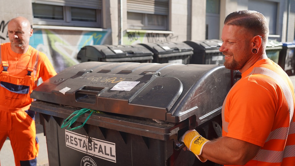 Müll entsorgen und einsammeln: Unterwegs mit der Leipziger Stadtreinigung