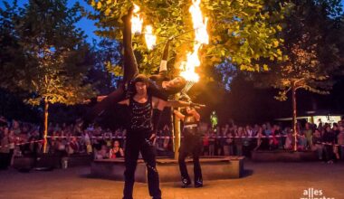 Bei "Nachts im Zoo" darf die traditionelle Feuershow nicht fehlen. (Archivbild.: Thomas Hölscher)