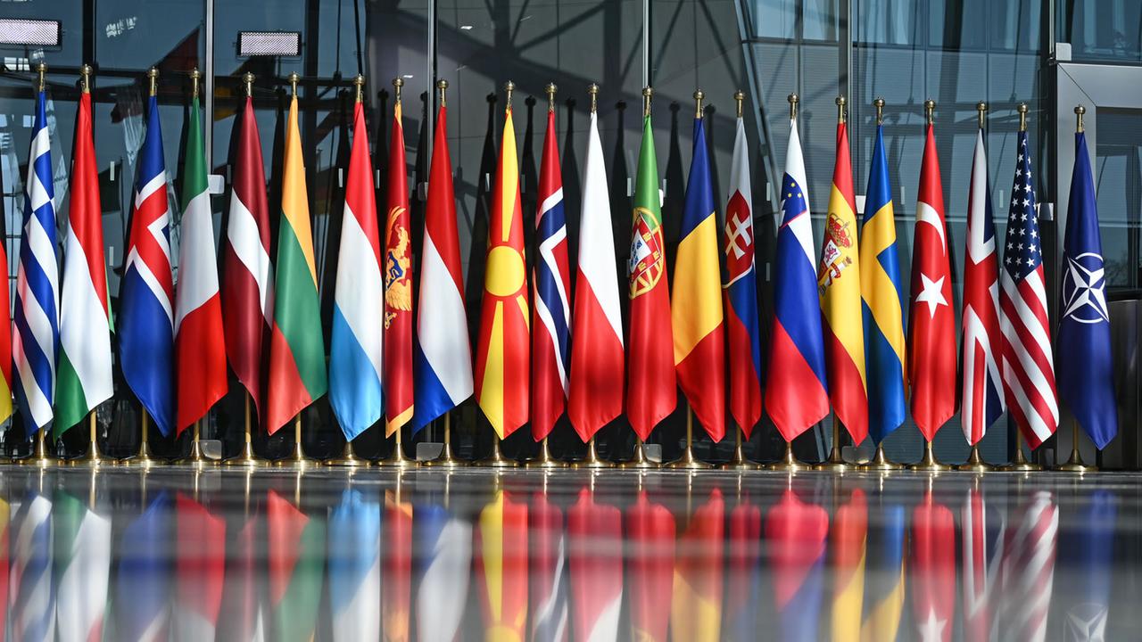 Alle 32 Nato-Staaten erfüllen erstmals Zwei-Prozent-Vorgabe