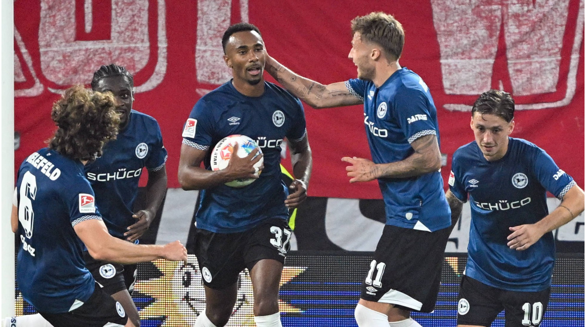 Rückkehr geglückt: Bielefeld schlägt in Überzahl Düsseldorf