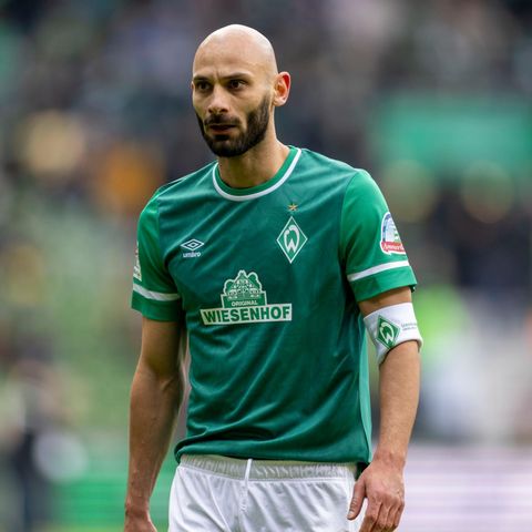 Ömer Toprak: Er ging in Flammen auf, seine Haut verbrannte. Trotzdem wurde er Fußballprofi
