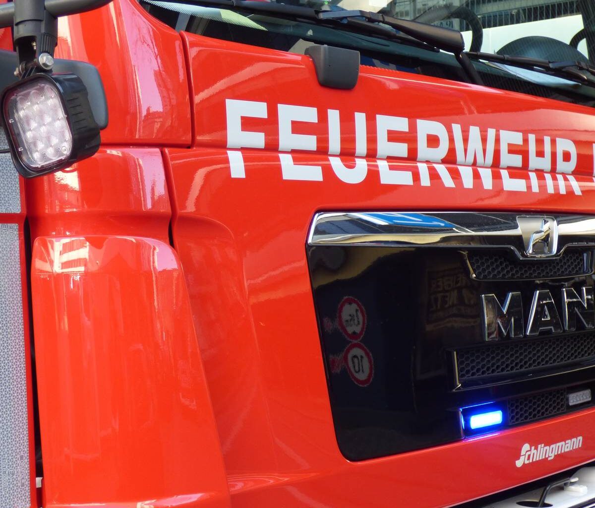 Feuerwehr-Freundschaft in Essen - ein wilder Fußmarsch nach Essen