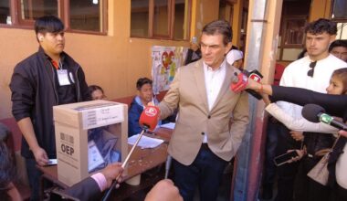 Bolivien steuert auf Stichwahl um Präsidentenamt zu