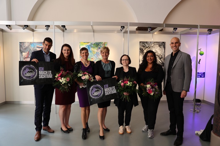 POL-H: Ausstellung "Mach es sichtbar" sensibilisiert für das Thema sexuelle Belästigung am Arbeitsplatz