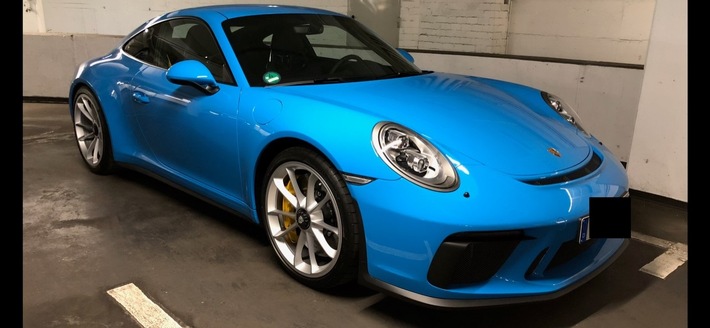 POL-H: Zeugenaufruf: Täter stehlen hochwertigen Porsche in Hannover-Kleefeld - Polizei bittet um Hinweise