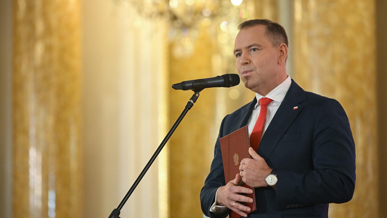 Nawrocki ab heute Polens Staatsoberhaupt - noch ein Blockade-Präsident?