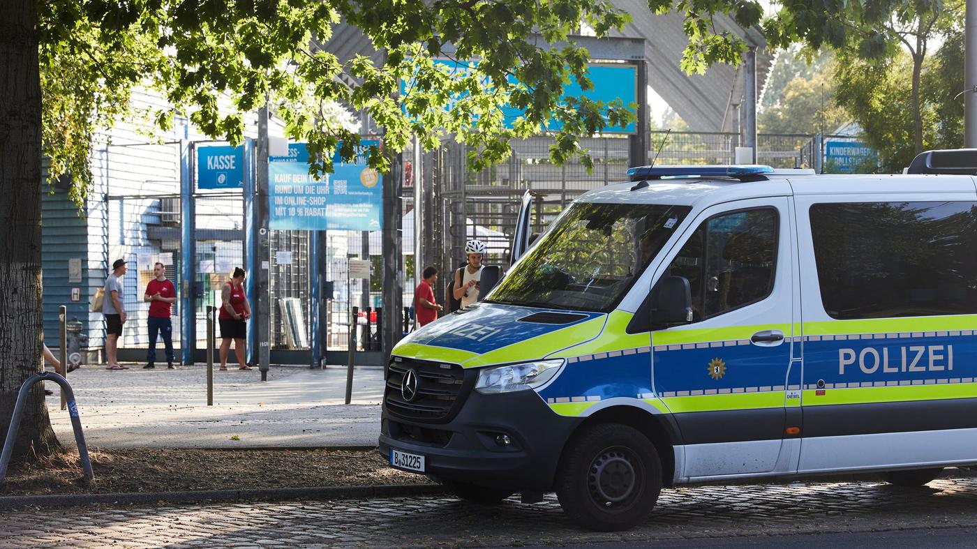 Polizeieinsatz wegen Streits im Neuköllner Columbiabad