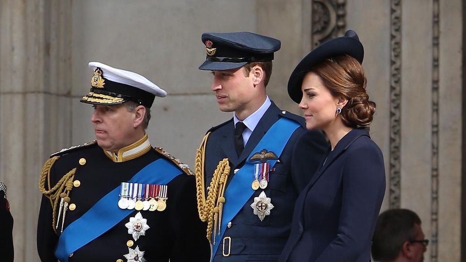 Prinz Andrew, Prinz William und Catherine, Princess of Wales