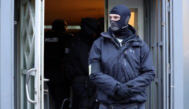 Ermittlungen zu Angriff auf Chemnitzer Bar: Polizei durchsucht erneut Wohnungen