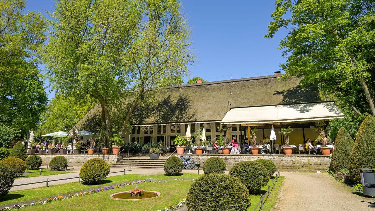 Berlin: Bezirk Mitte plant Wiederaufbau von abgebranntem Teehaus im Berliner Tiergarten