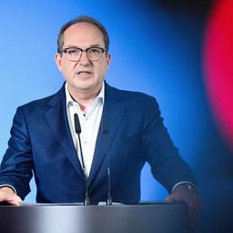 Archivbild: Alexander Dobrindt (CSU), Bundesinnenminister, äußert sich im Bundesinnenministerium zu den heutigen Kabinettsbeschlüssen. (Quelle: dpa/Jutrczenka)