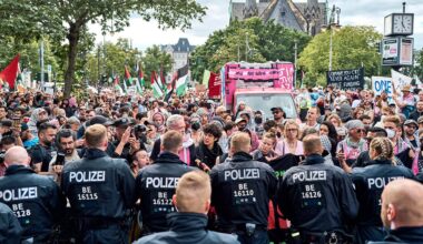 Berlin: Nahostkonflikt: Berliner Polizei geht weiter gegen Pro-Palästina-Parole vor