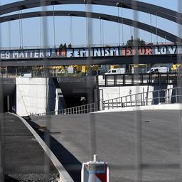 Archivbild: Baustelle der Autobahn A100 an der Anbindung zur Höhe Sonnenallee nahe des Estrel-Hotels in Berlin-Neukölln. (Quelle: imago images/Höfer)