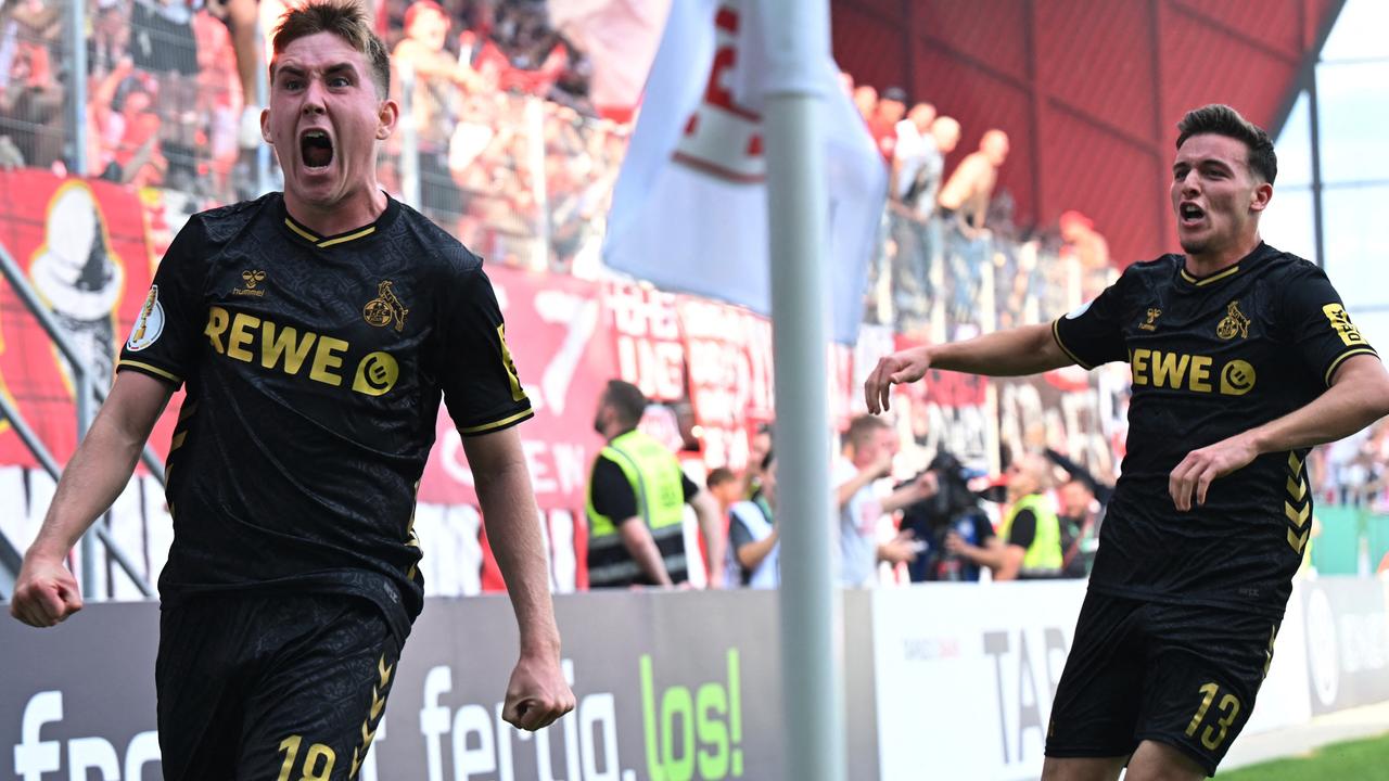 Köln dreht Spiel in Regensburg in der Nachspielzeit
