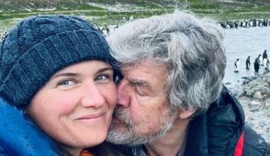Reinhold Messner teilt innigen Moment mit 35 Jahre jüngeren Ehefrau Diane