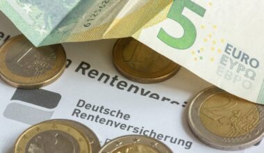 Kommentar zur Anpassung beim Pflegebeitrag: Falsch berechnete Renten, wen trifft es am meisten?