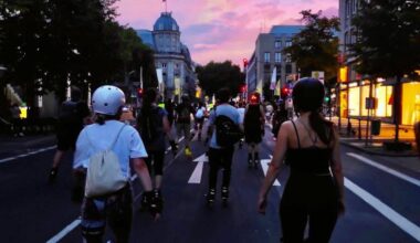 Rollnacht Düsseldorf: Heute zur Merkur-Spielarena