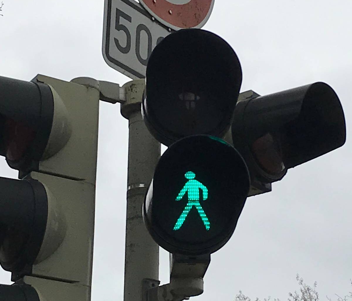 Neue Ampeln an Kreuzung Höhscheider Straße/Friedenstraße