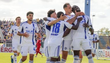 Schalke 04 zittert sich gegen Lok Leipzig zum Sieg
