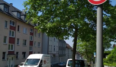 Rohrbruch in Essen - Vollsperrung und Busumleitung